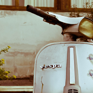 Vespa - Pixabay
